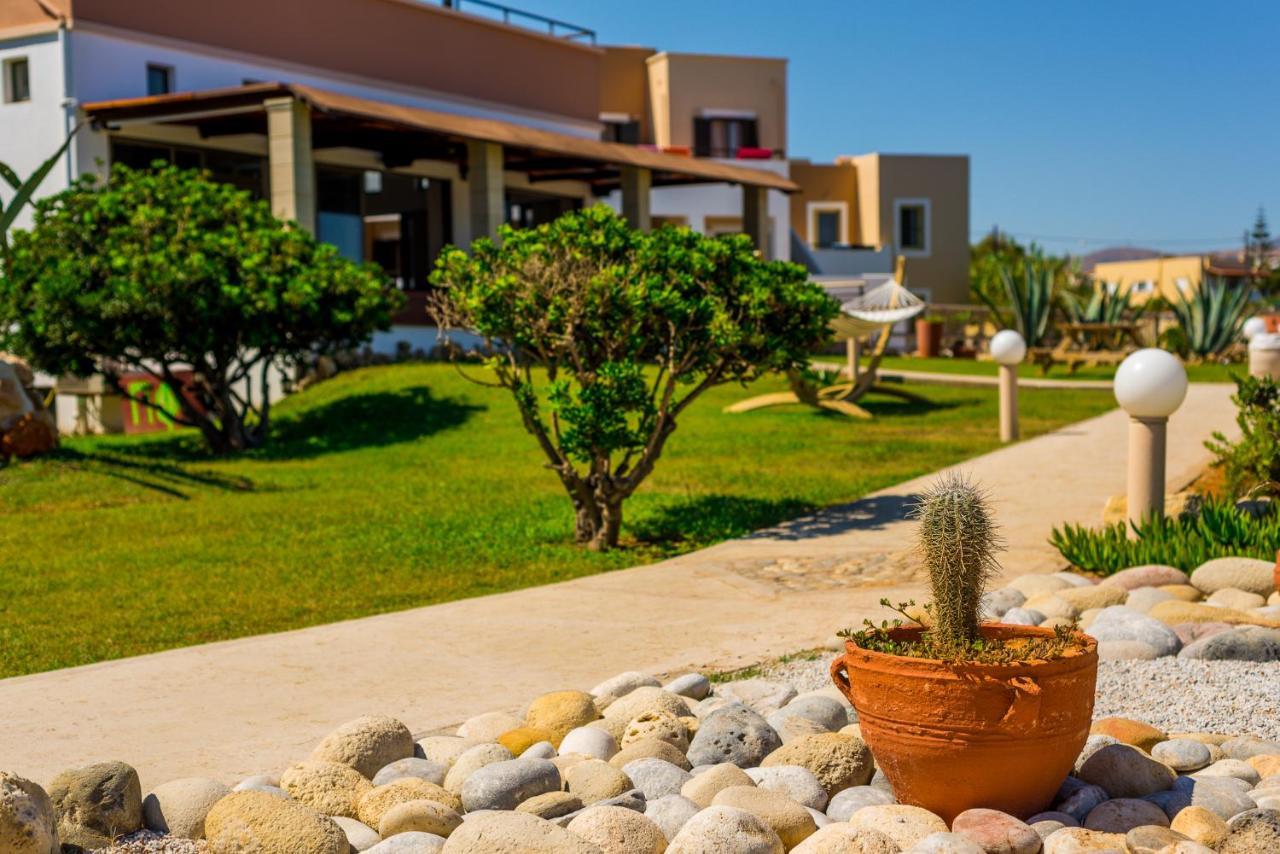 Alkionis Beach Hotel Apartments Sfáka Dış mekan fotoğraf