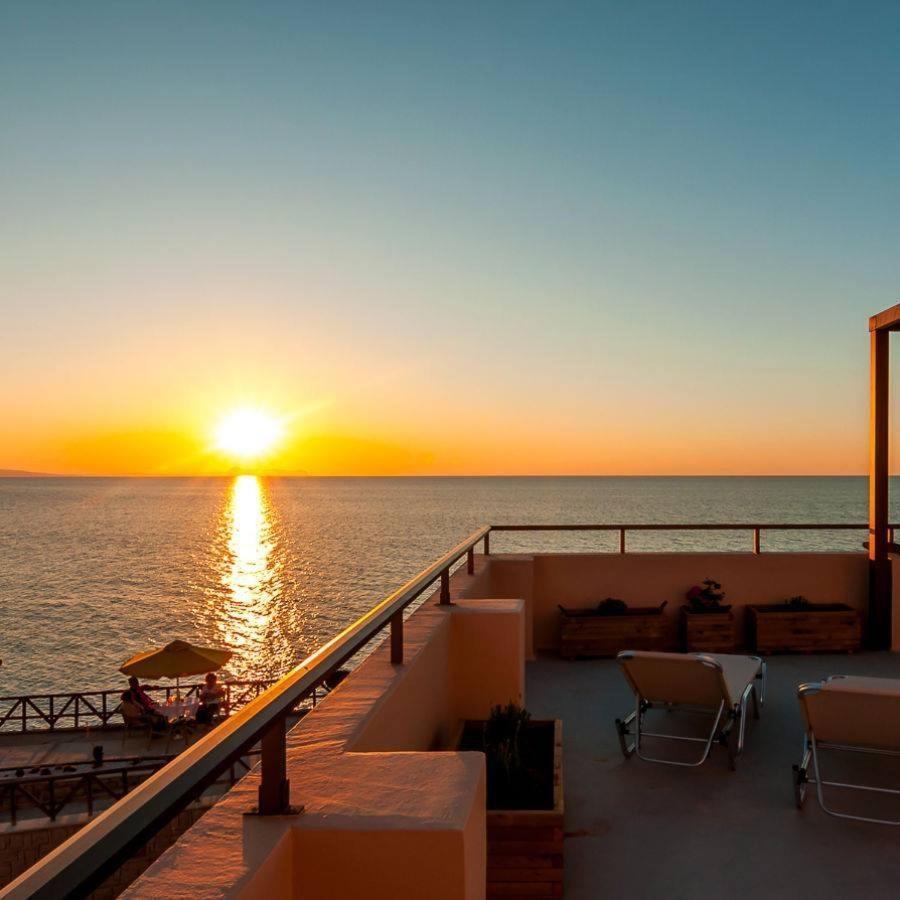 Alkionis Beach Hotel Apartments Sfáka Dış mekan fotoğraf